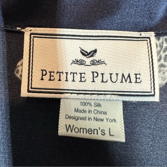 PETITE PLUME Women's Large 100% Silk Navy Animal Print Pajama Button Shirt Shirt - Picture 3 of 6